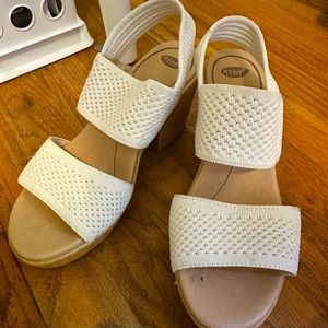 Dr Scholls chunky heel, white 6.5